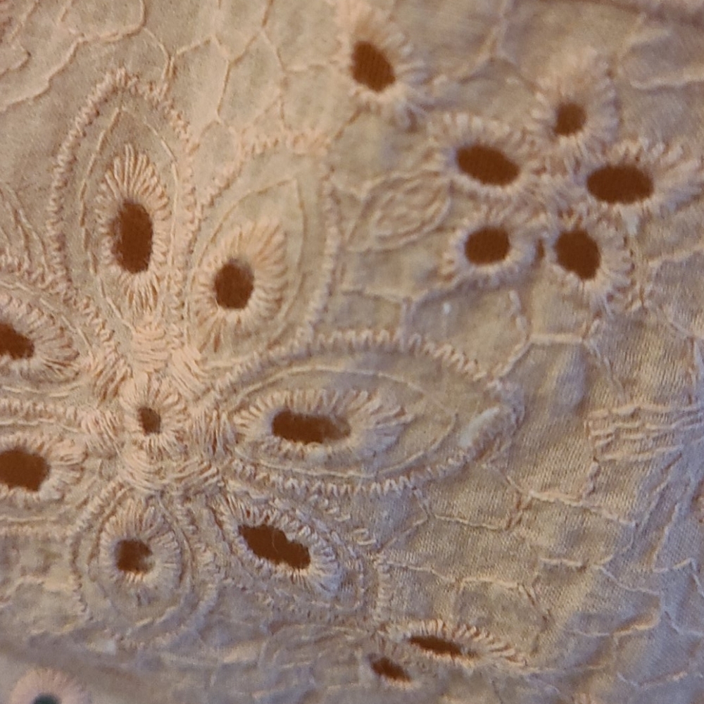 SALE PEACH EMBROIDERED MINI FLOWER LACE DRESS - Picture 14 of 16